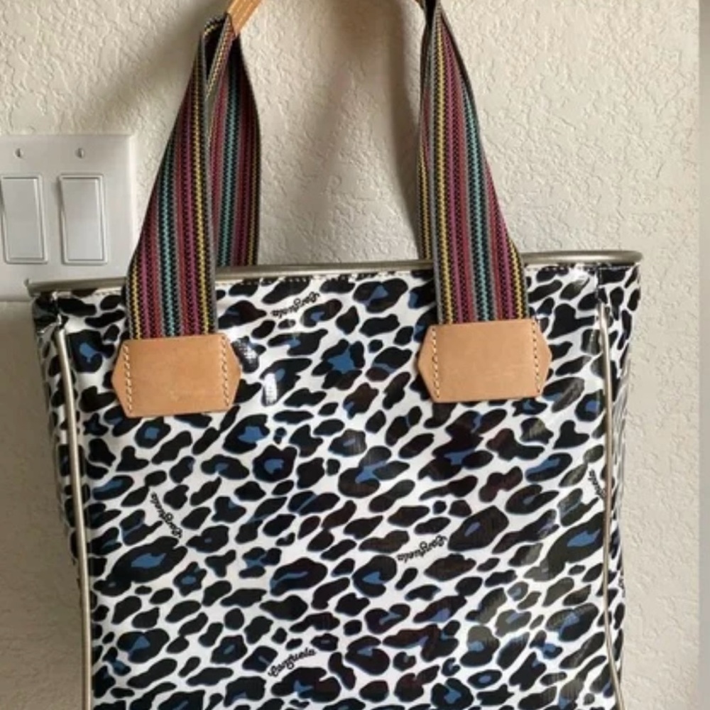 Consuela | Lola Snow Jag Classic Tote Bag -